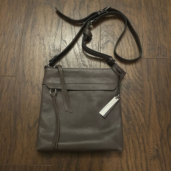 Vince Camuto Dark Gray Grey Leather Crossbody Bag with Silver Hang Tag - Picture 1 of 6
